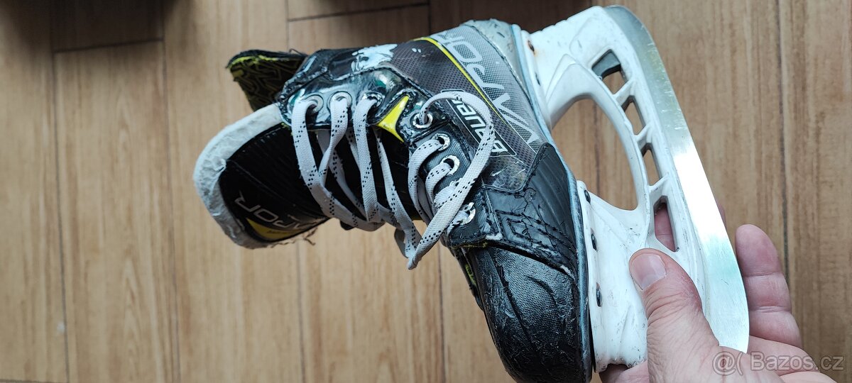 Prodám hokejové brusle Bauer - 6