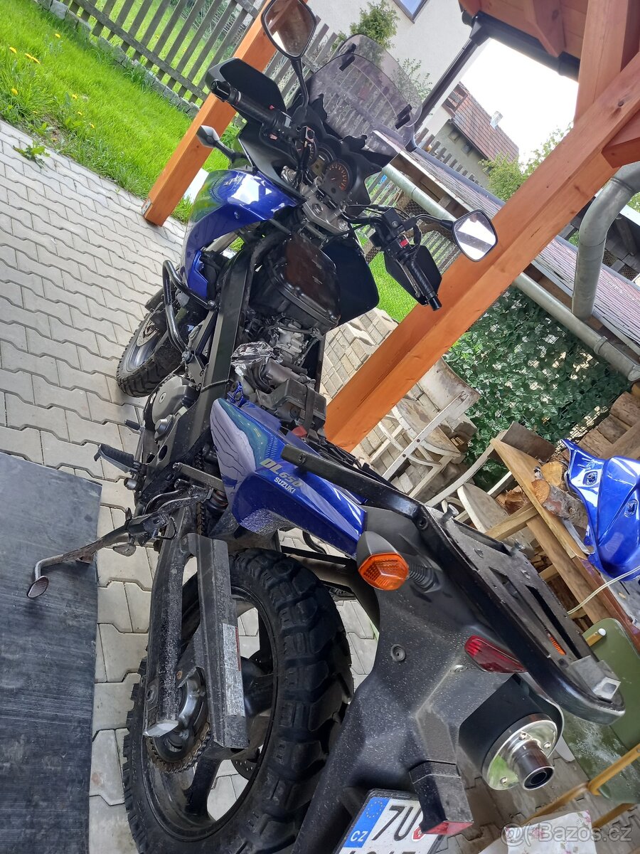 Suzuki dl v-strom 650 2005 - 6