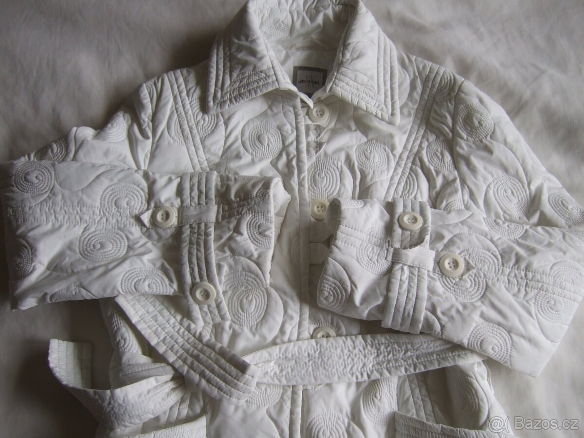 Kabátek bílý. - 6