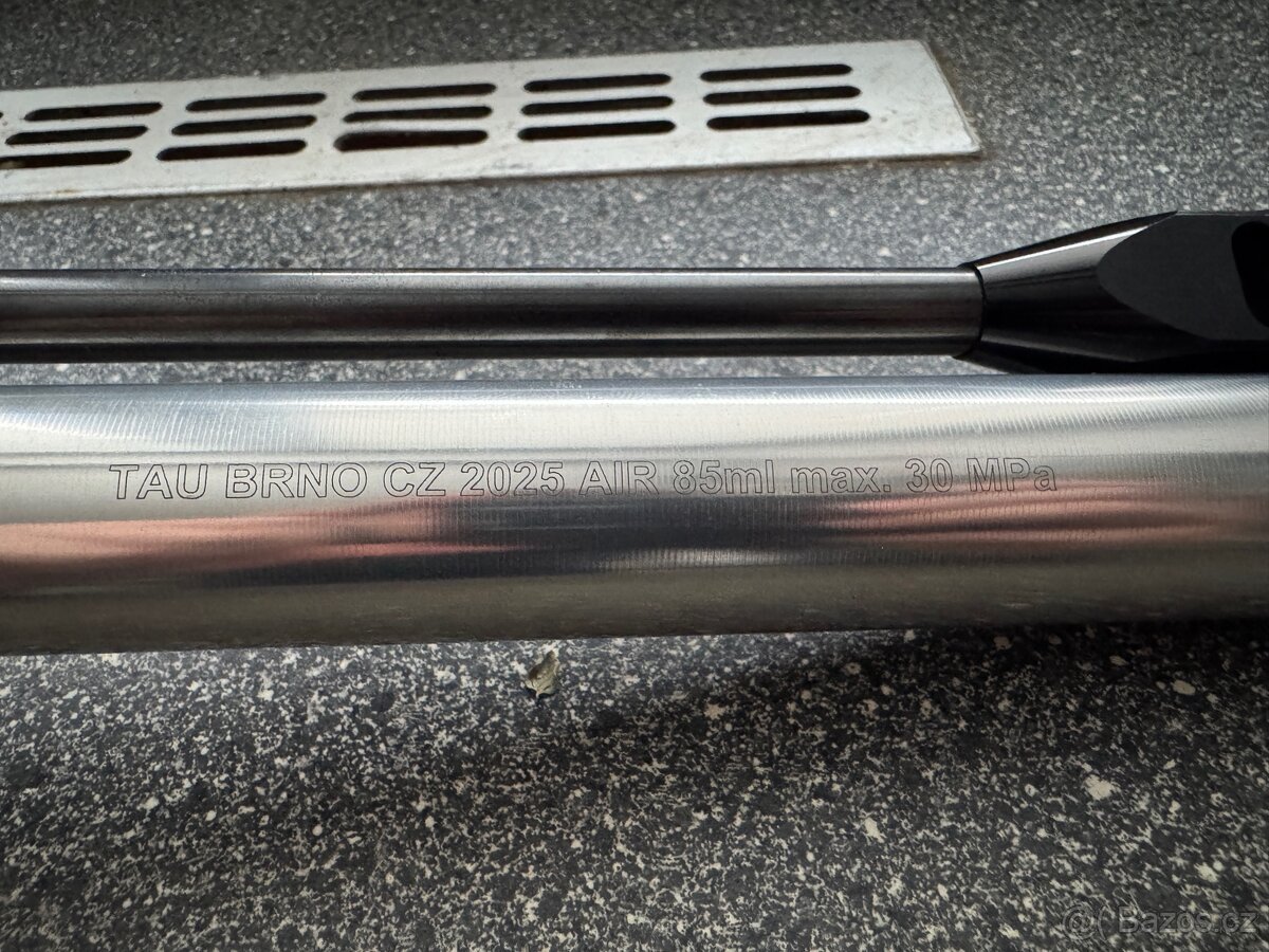 Prodám PCP vzduchovku TAU BRNO MK08 - 6