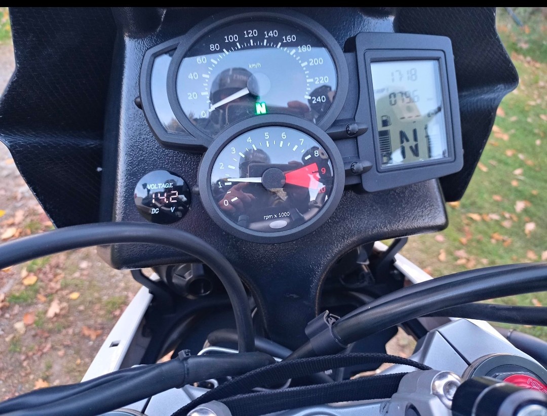 BMW 800 GS 30 years - 6