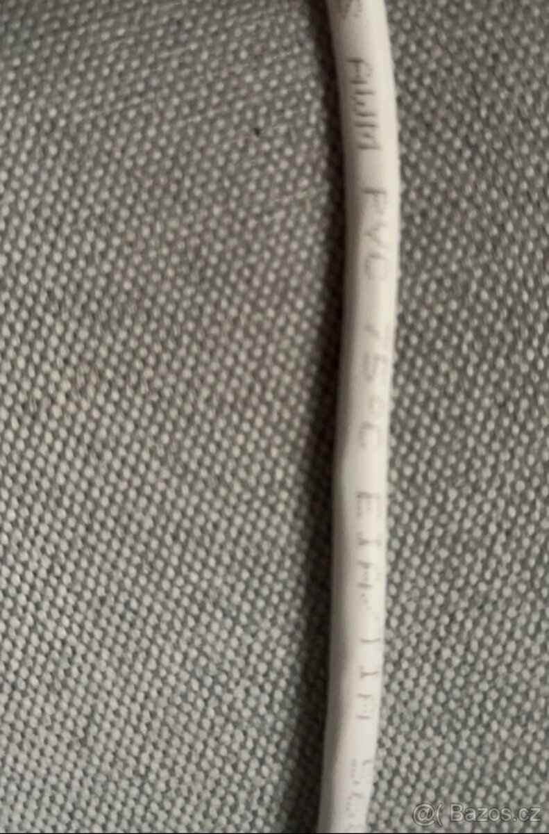 datovy kabel 1 m - 6