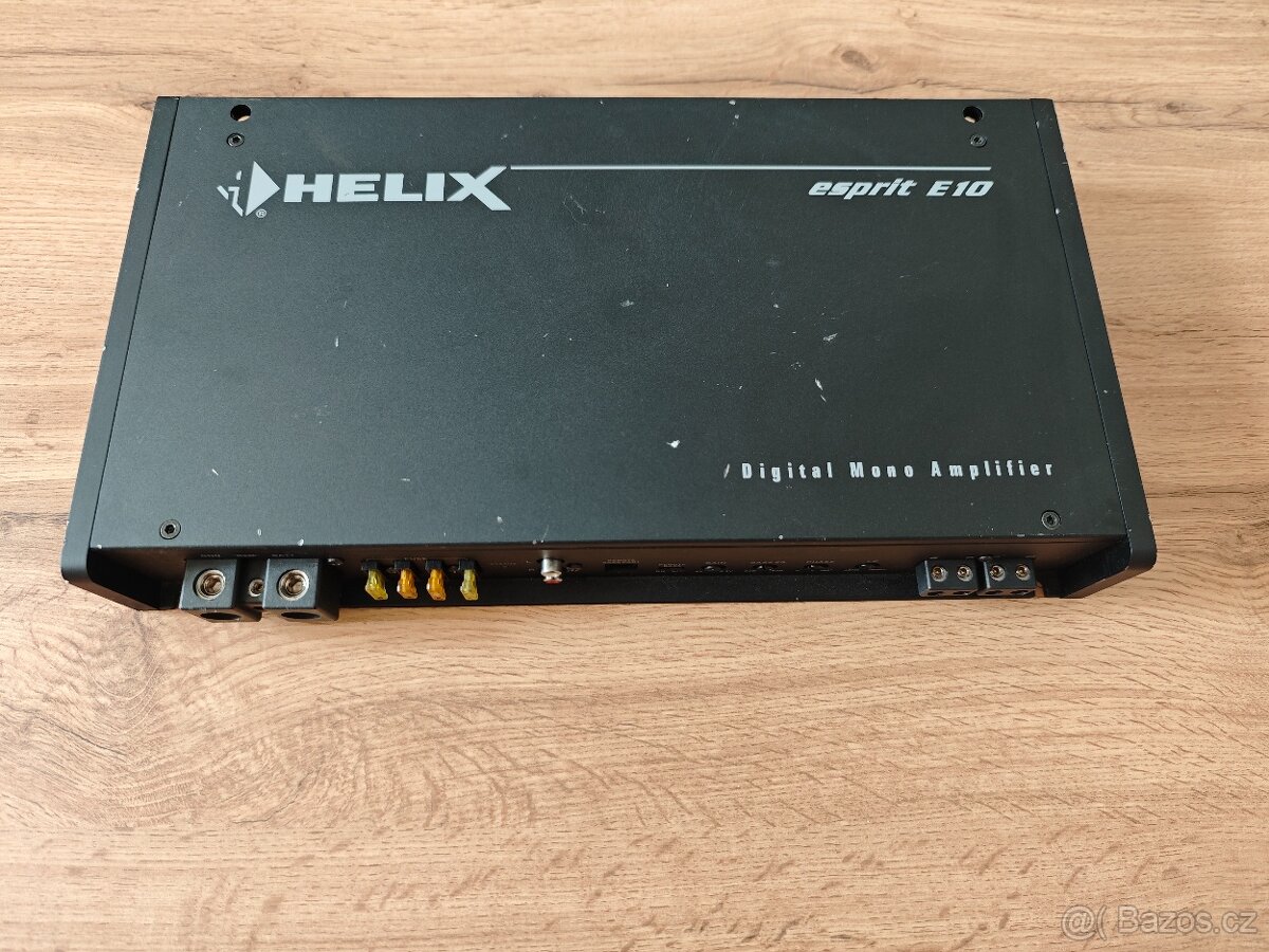 Zesilovač do auta Helix E10 - 6