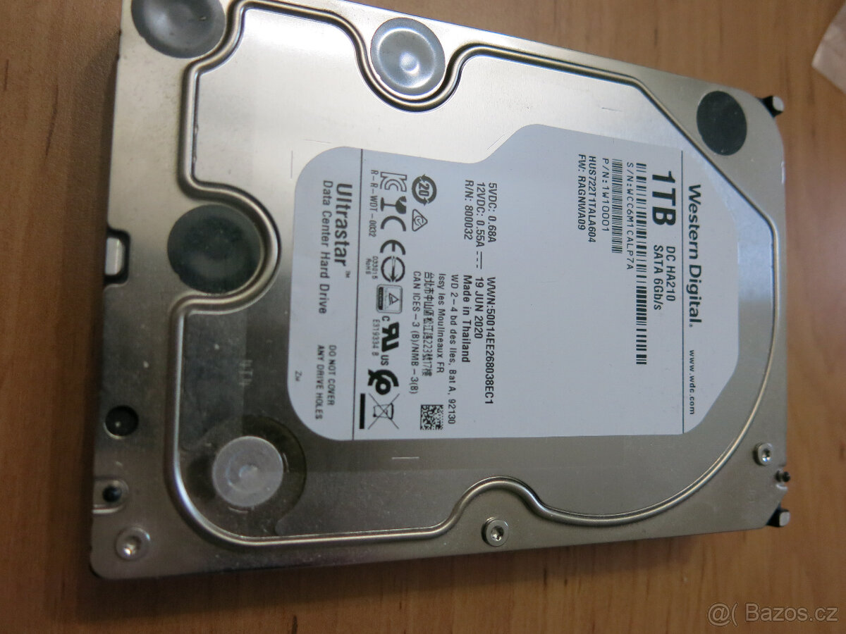 prodám 2ks 1TB datacentre HDD WDC DC HA210 SATA3/6G - 6