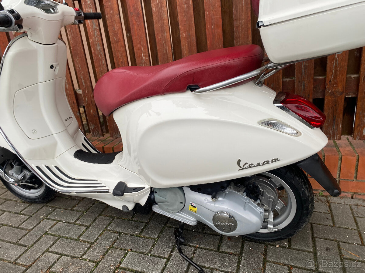Vespa Primavera 125 3V - 6