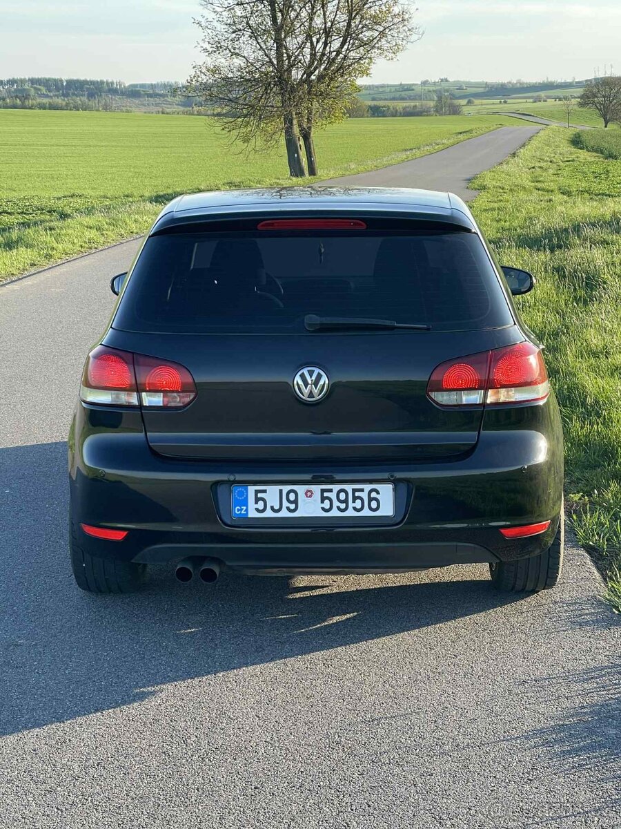 VW Golf VI 2.0 TDI - 6