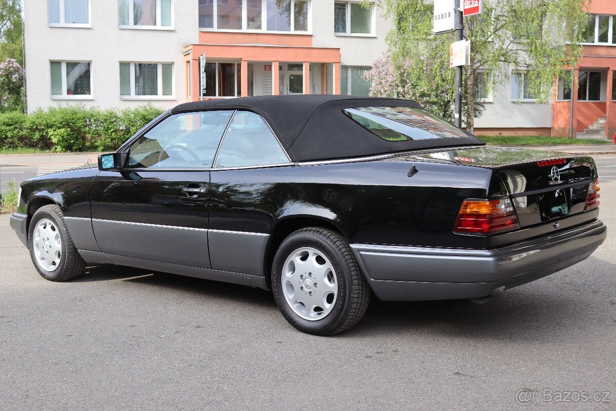 MERCEDES-BENZ 124 E320 CABRIO 162kW - 6