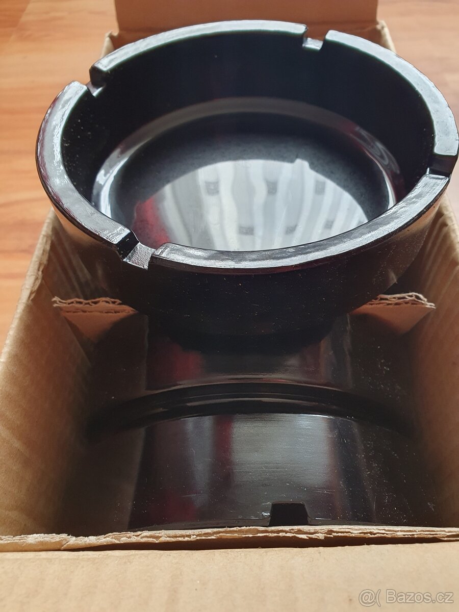 Popelníky. Nové - 6