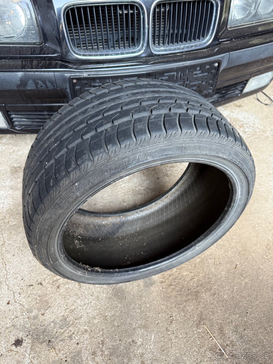 215/35 r16 pneu - 6