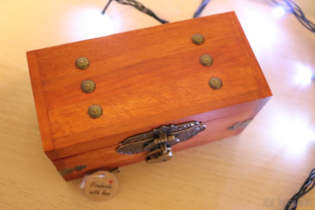 Malá truhla - šperkovnice - 6
