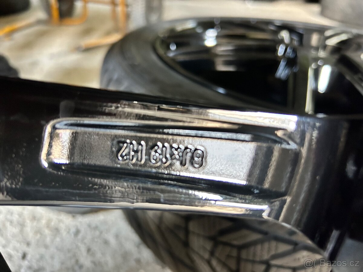 Volvo ,Ford , Smart ,5x108 R19 ,235/45/19 zimní sada - 6