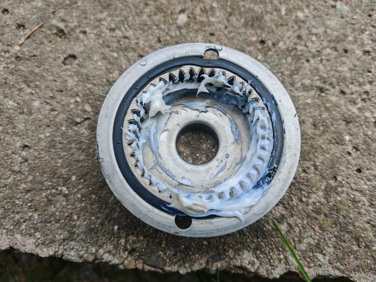 Startér NISSAN ALMERA I II TINO 1.5 1.6 1.8 - 6