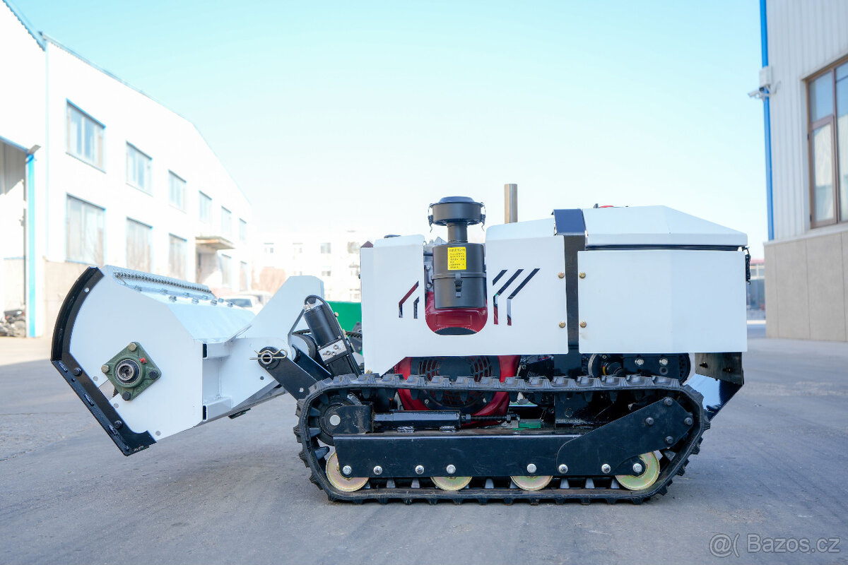 RC ovládana svahová cepáková mulčovací sekačka GKK 80-C - 6