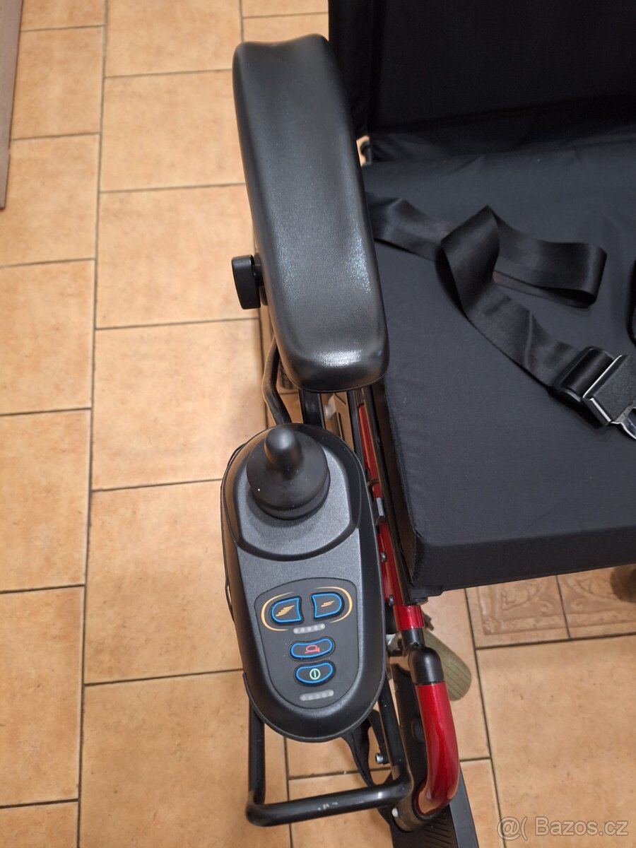 El.invalidní vozík. - 6