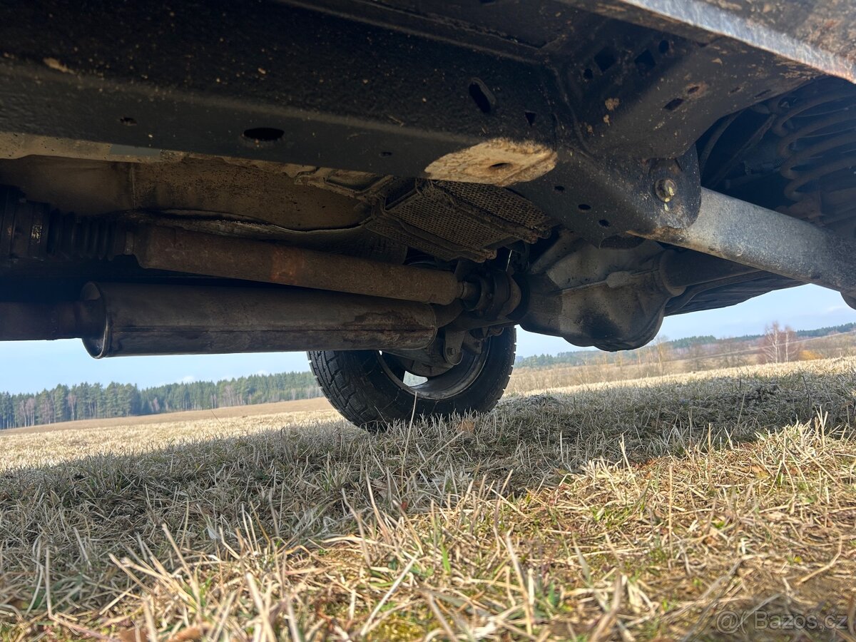 Jeep Grand Cherokee 2.7 - 6