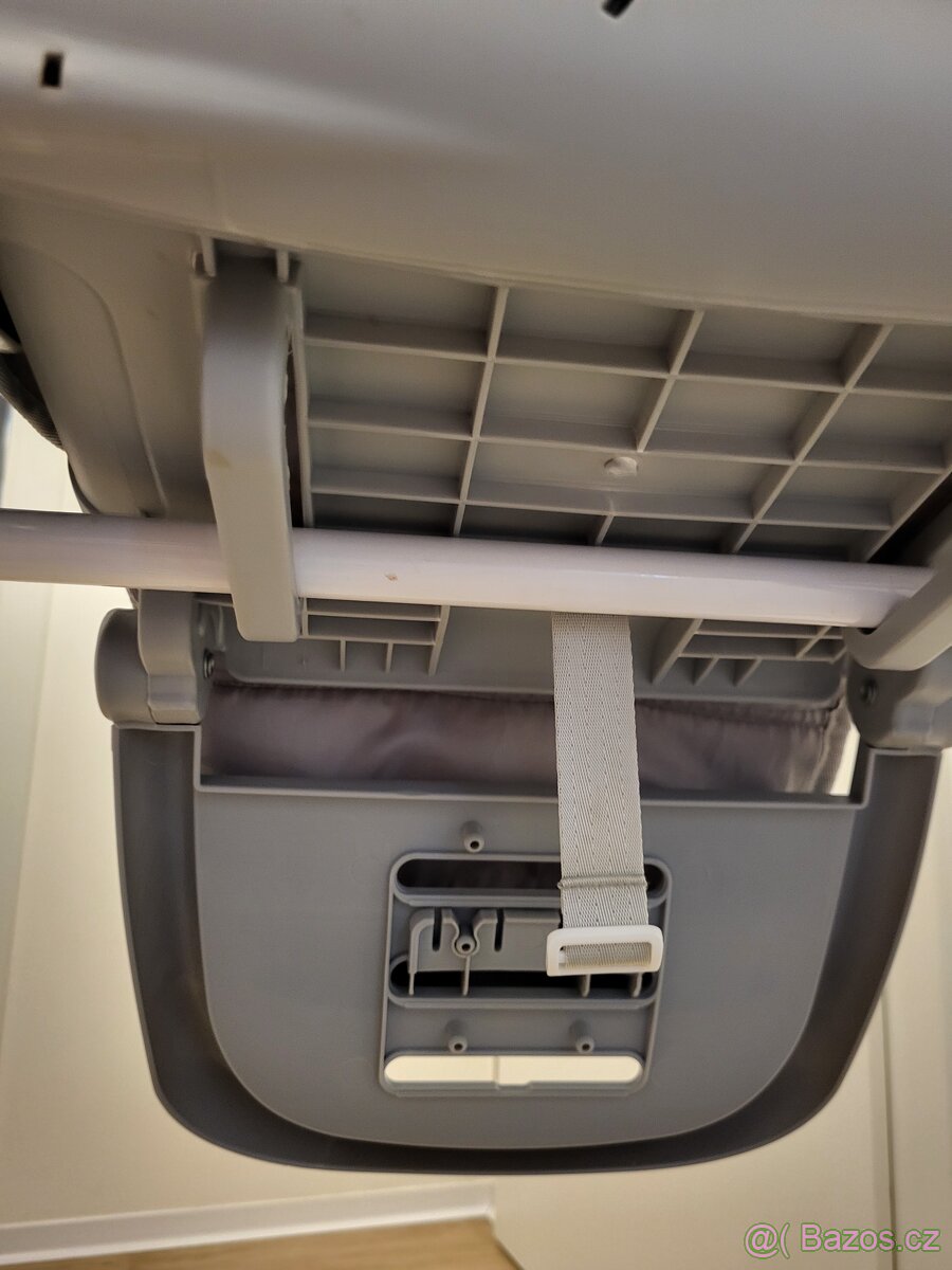 Jídelní stůl pro děti - 6