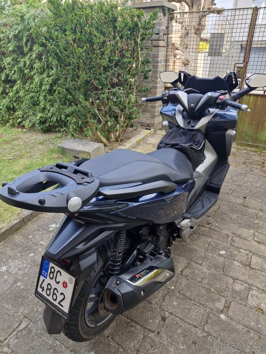 HONDA FORZA - 6