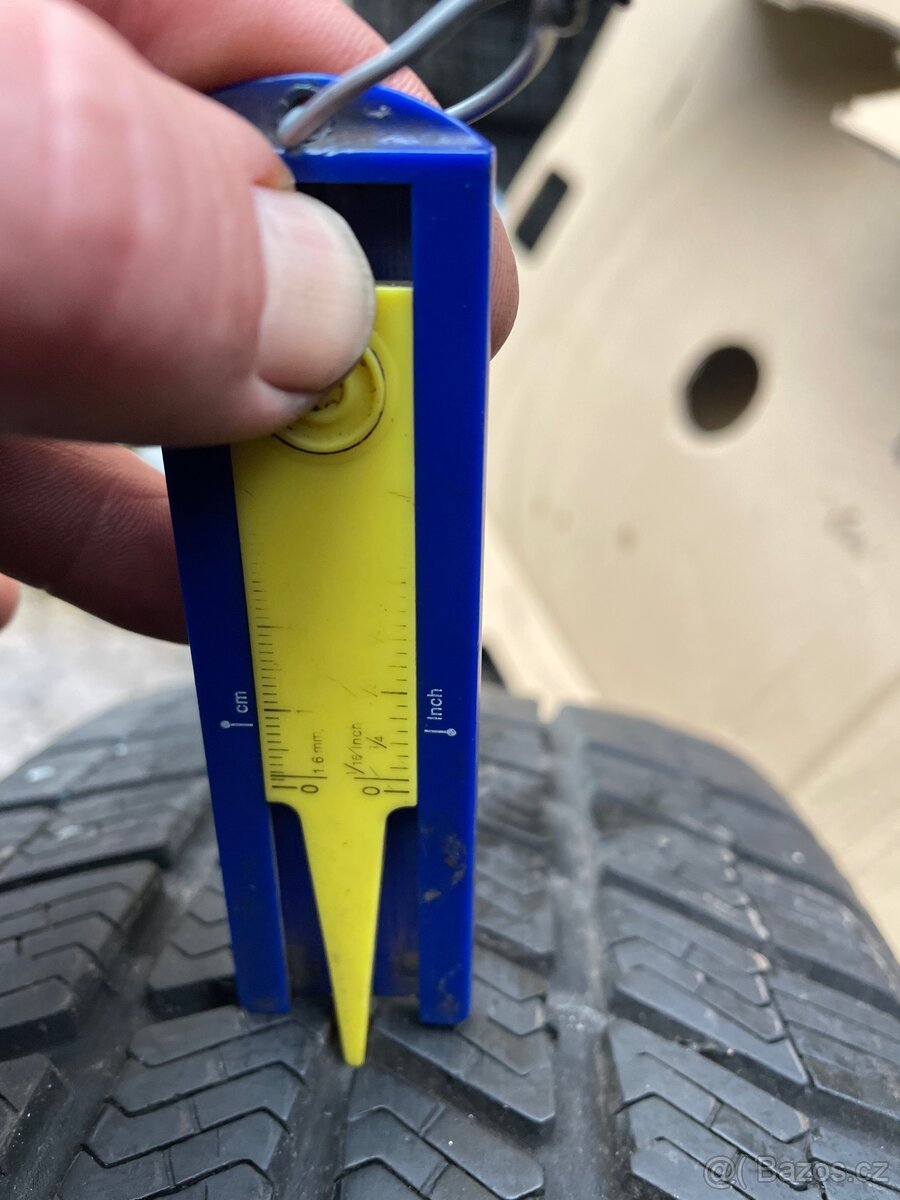 Zimní pneu 195/55/15 - 6