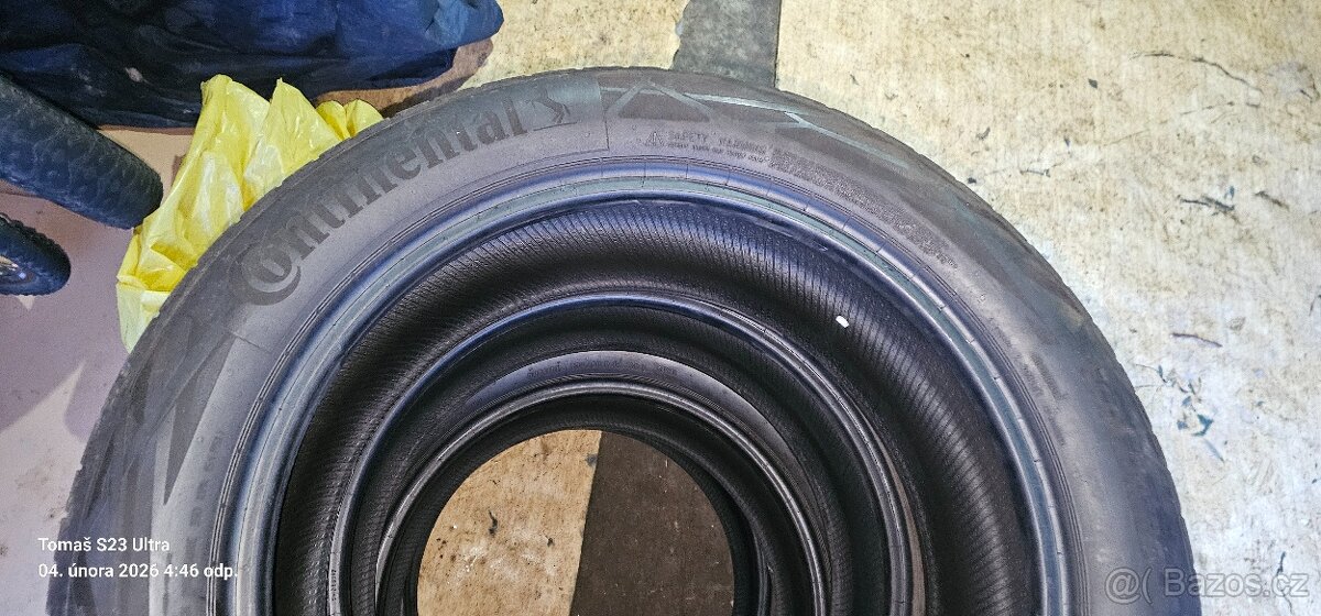 Prodám LETNI CONTINENTAL 235/50.R19 - 6