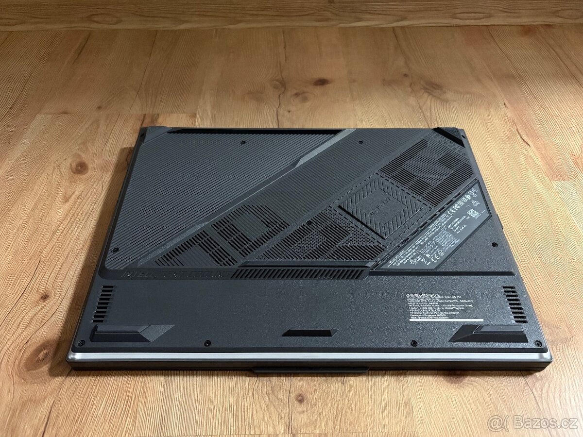 Asus Rog Strix G16 RTX 4070, i9 - 6