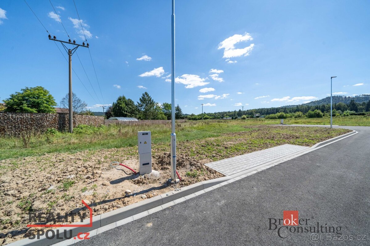 Prodej, pozemky/bydlení, 1039 m2, Svojkovice, Rokycany [ID 5 - 6