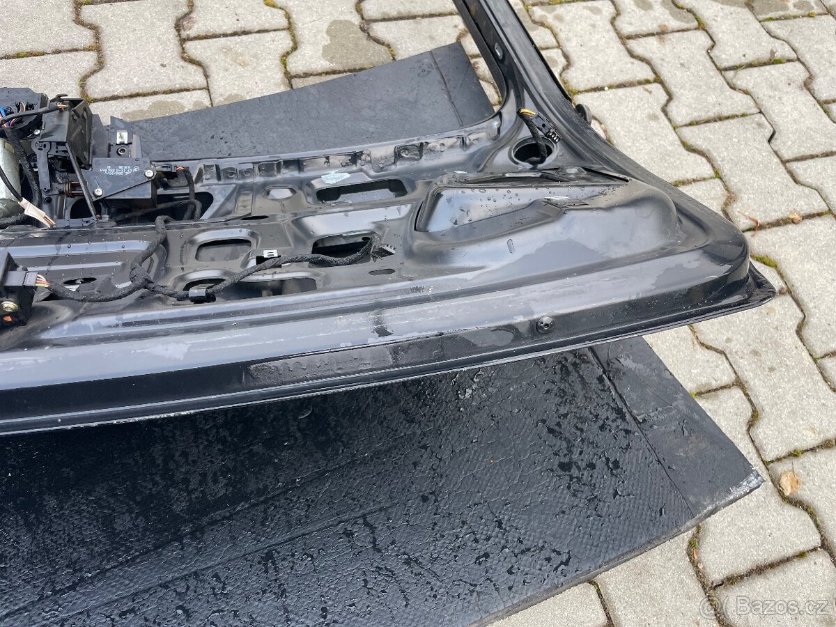 5. DVEŘE E39 Touring BEZ KOROZE - 6