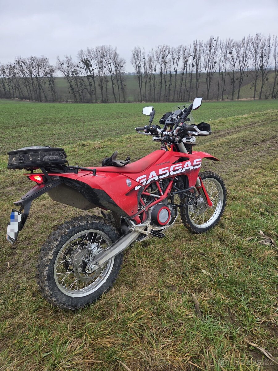 Ochrana krytu spojky KTM 690, Husqvarna 701, GasGas 700 /Lc4 - 6