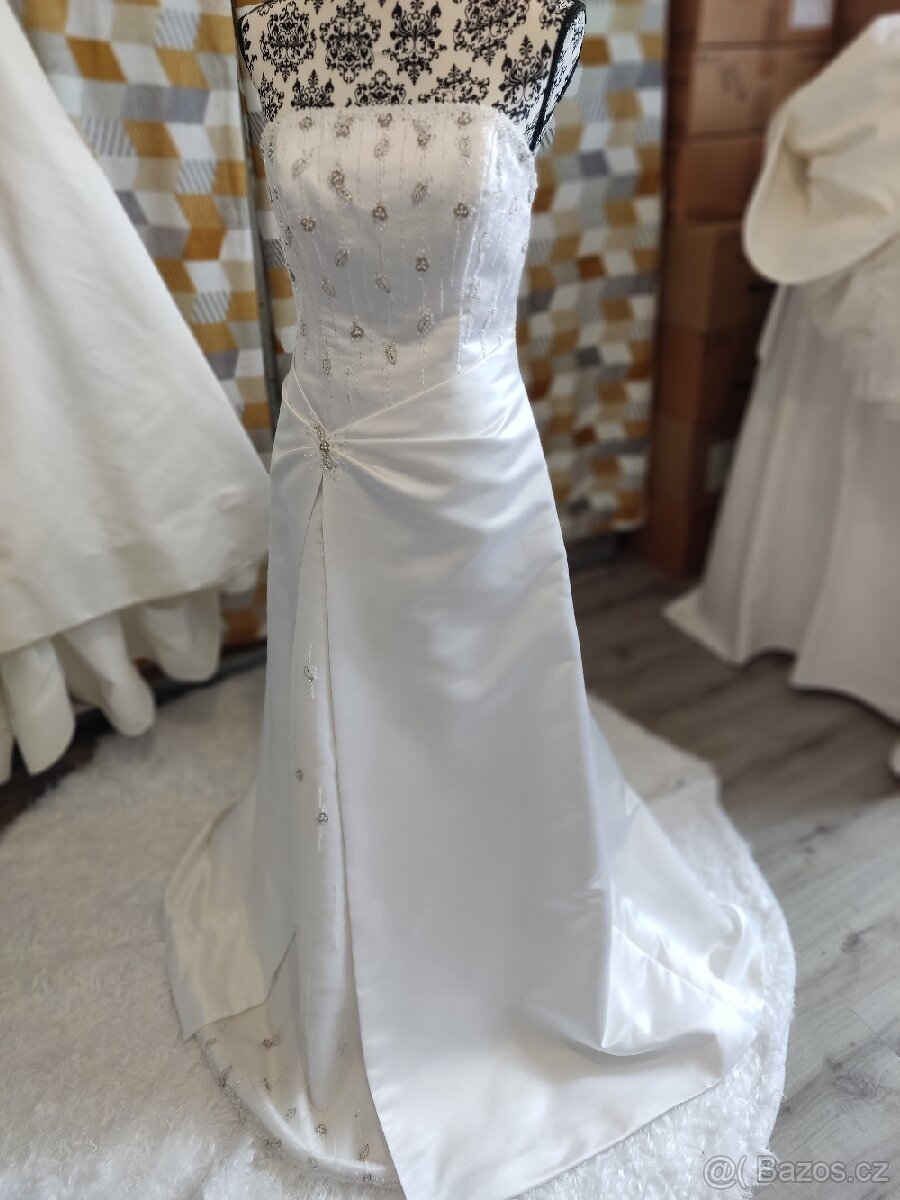 Jednoduché svatební šaty vel. 38/40 - 6