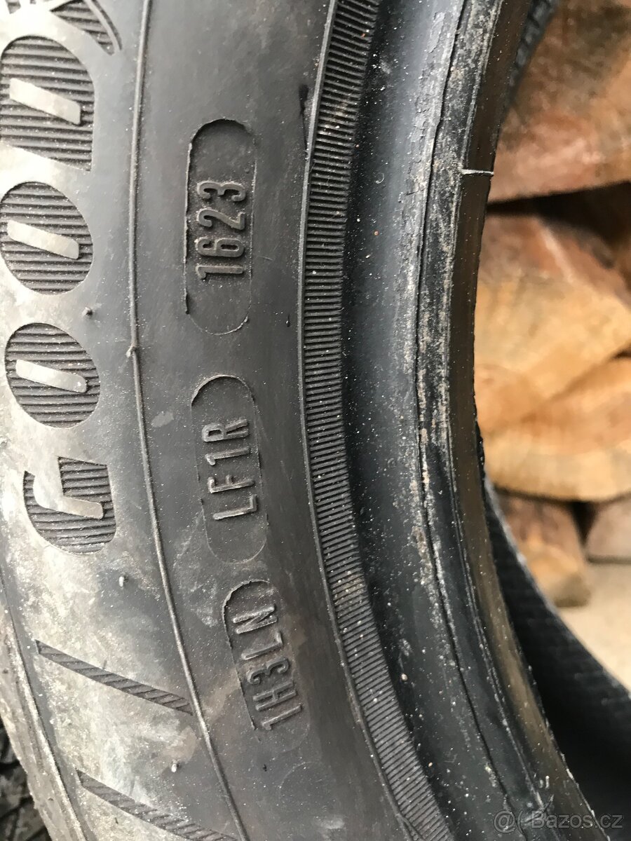 Celorocni pneu 195/55/15 - 6