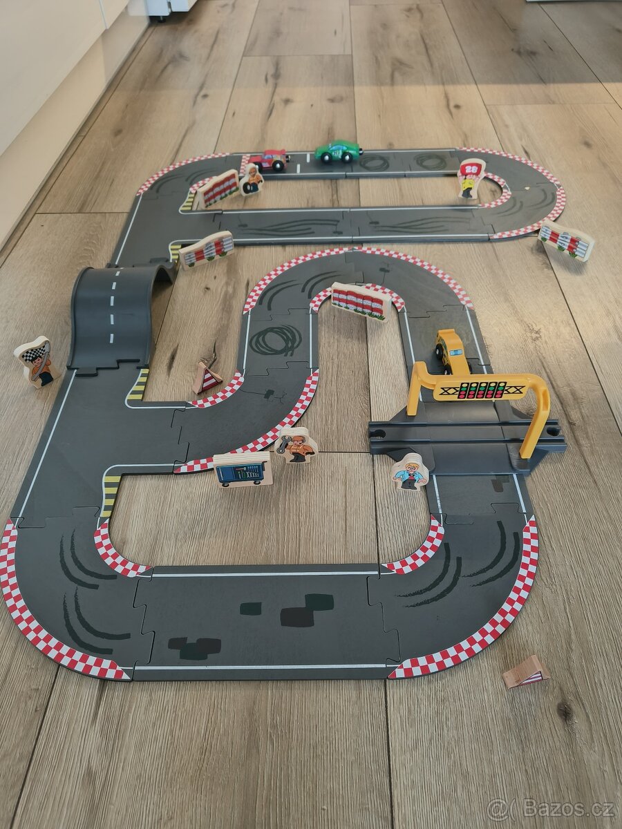Dřevěná dráha pro autíčka - 6