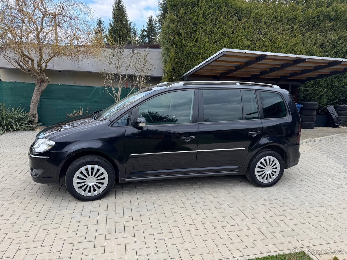 Vw Touran 2.0D automat - 6