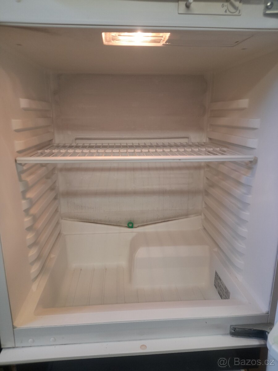 Lednice IKEA Whirlpool - 6