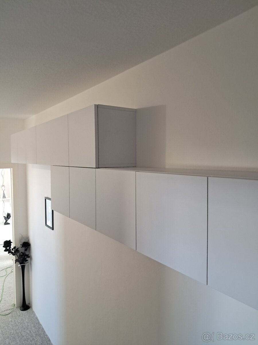 Úložné bílé skříňky - 6