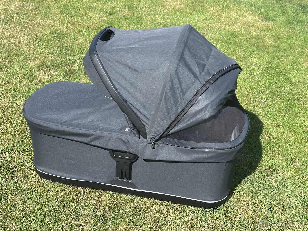 Thule Urban Glide 3/4 korba Black - 6