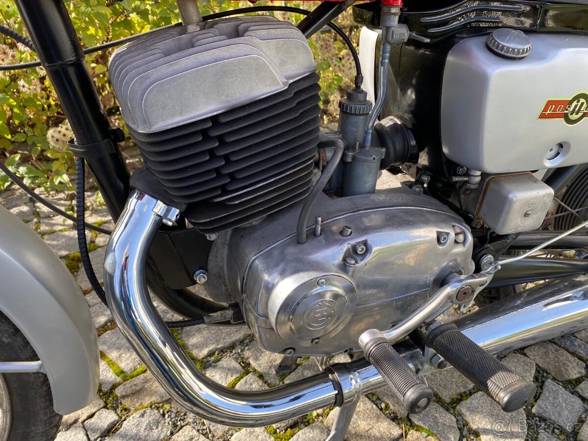 ČZ 175/477 rv. 1971 - 6