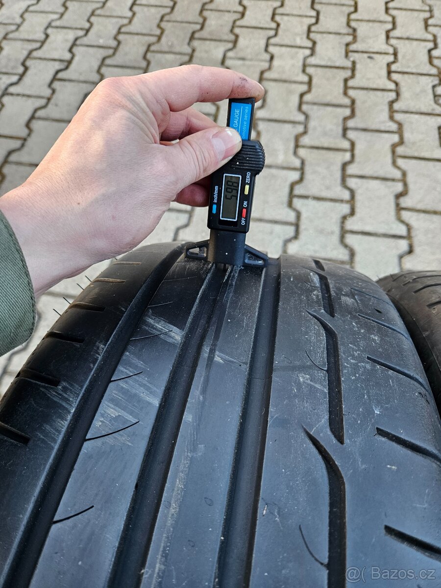 Letní pneu Dunlop 225/45/19 - 6