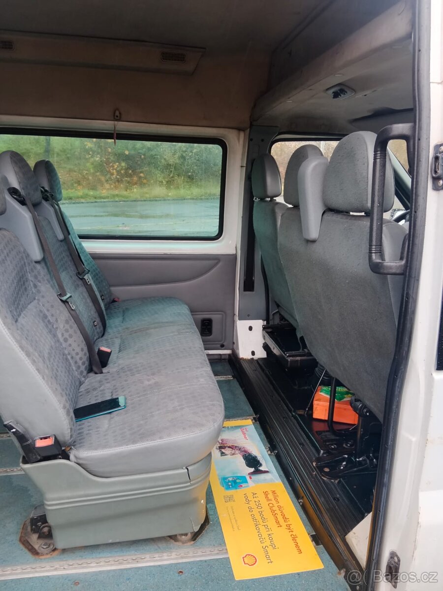 Ford Transit T350 – 9 míst - 6