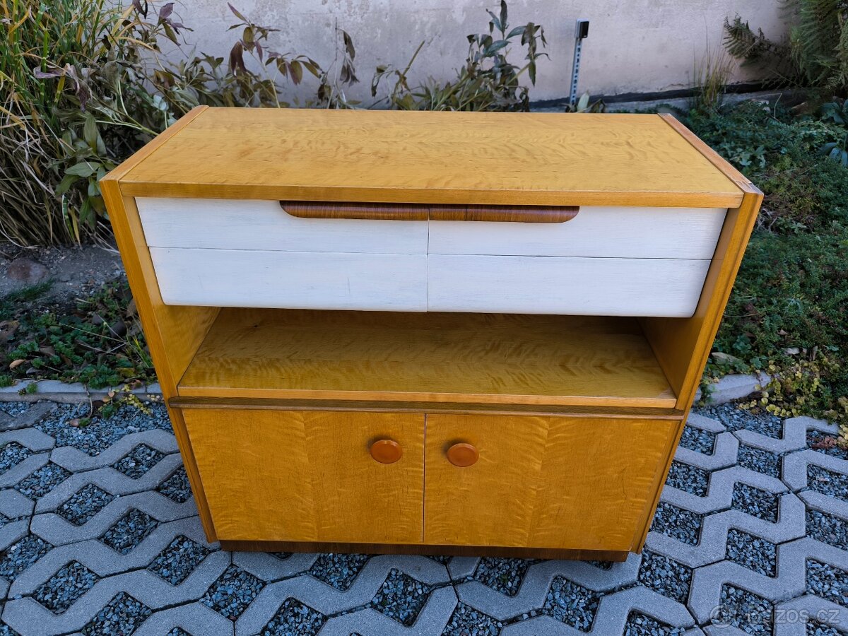 Retro skříňka/komoda UP Závody Bučovice - 60. léta - 6