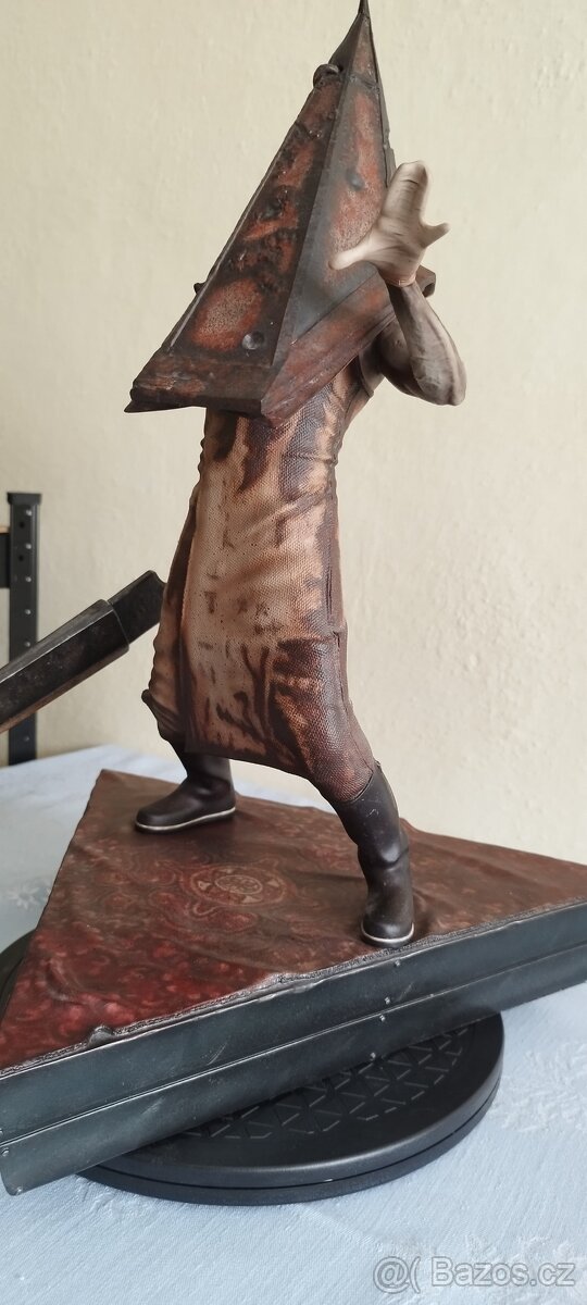 Resident Evil Silent Hill sošky First 4 Figures atd - 6