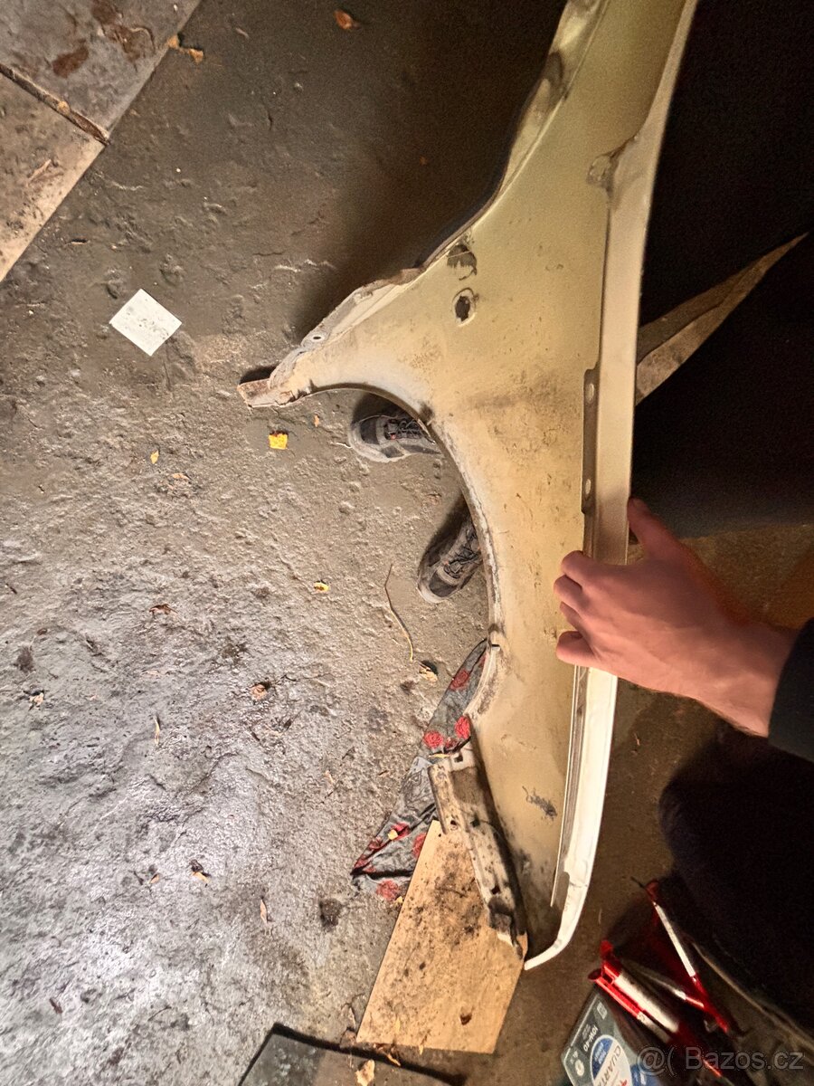 Levy blatnik Skoda Fabia 1 - 6