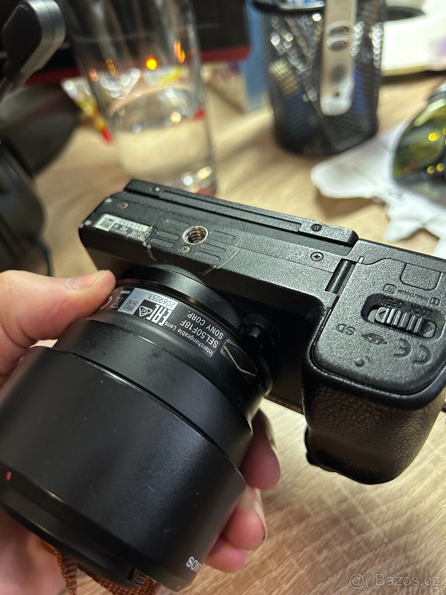 Sony Alpha A6300 - 6