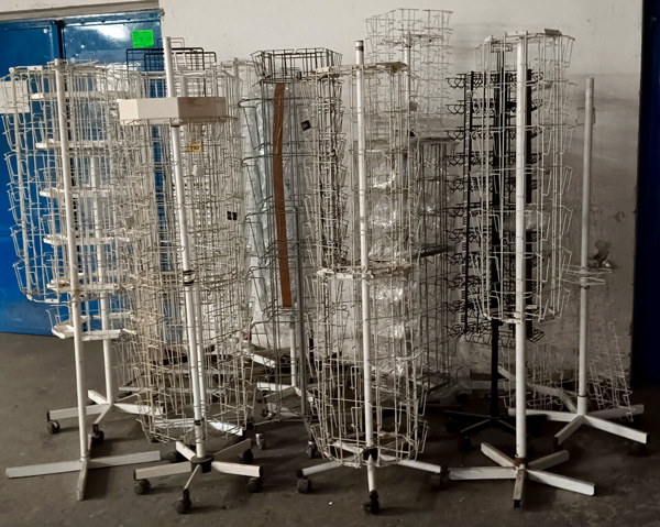 Prodejní otočné stojany - 6