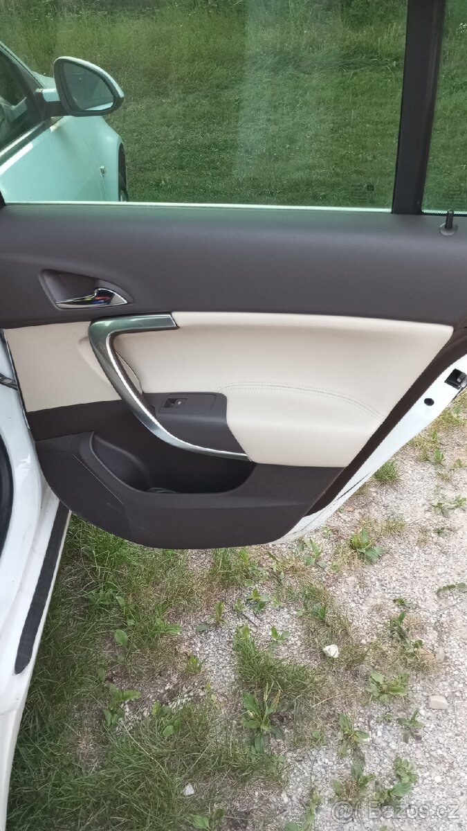 Náhradní díly Opel Insignia 118kw - 6