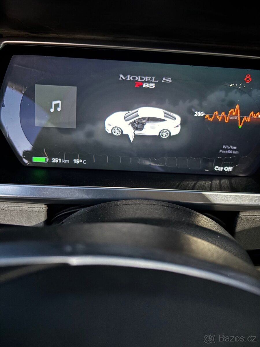 Tesla model S 85 P - 6