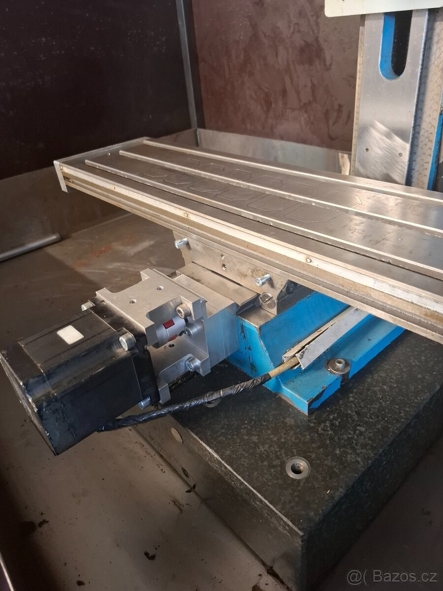 Cnc frézka Vf25l - 6