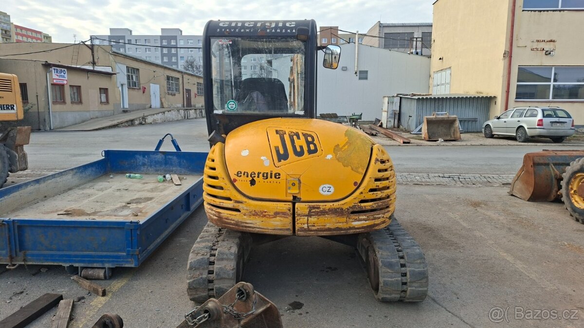 JCB 8052 - 6