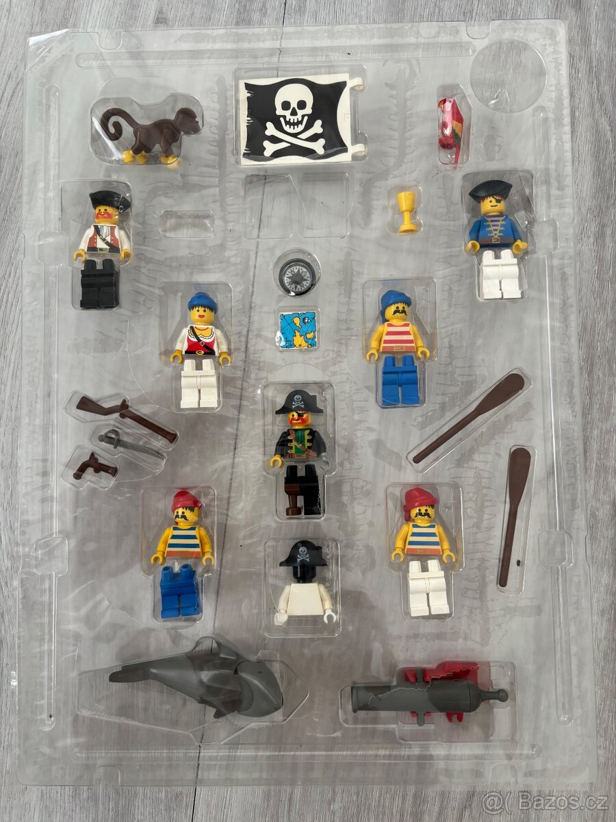 Lego Skull's Eye Schooner (6286) - 6