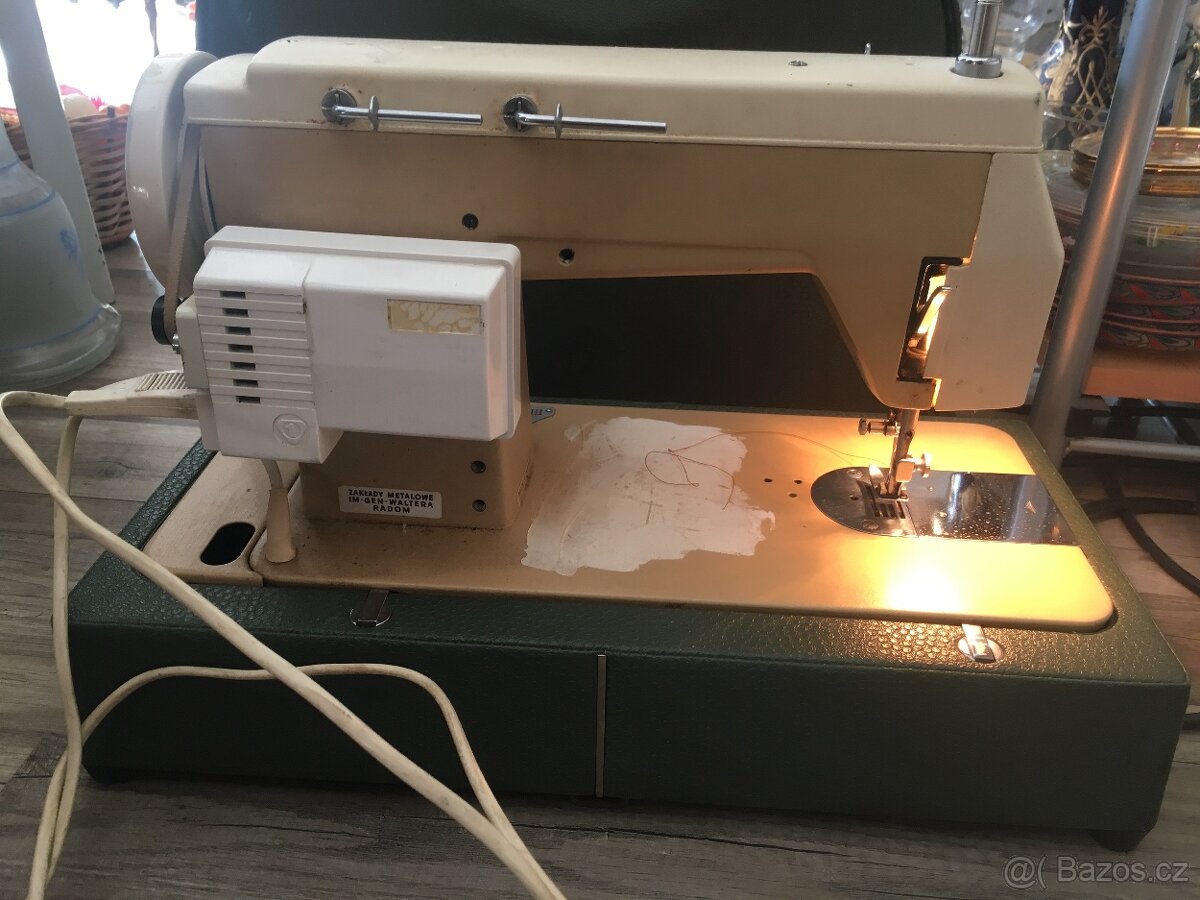 Šici stroj / kufříkový - 6