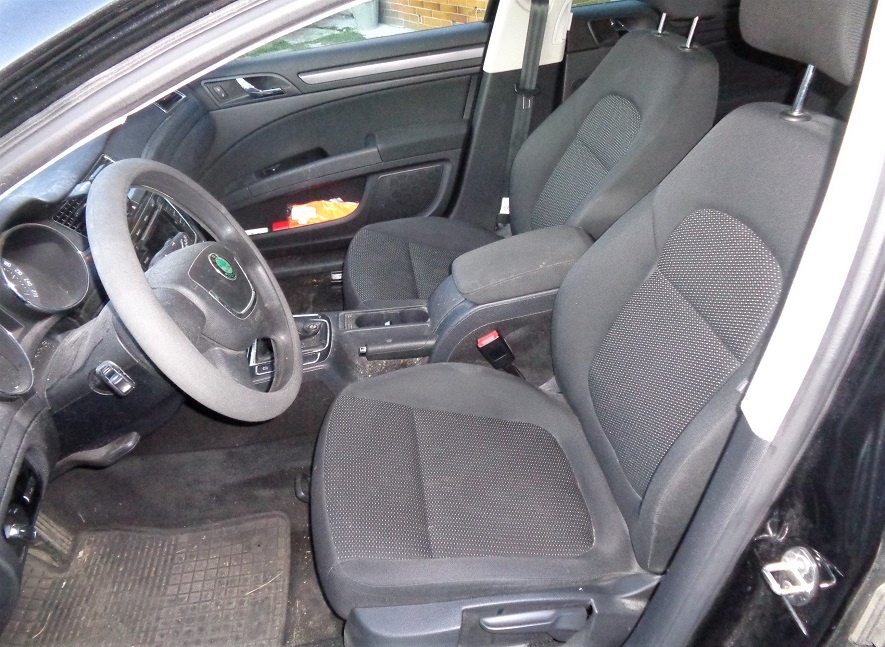 Škoda Superb II 1.8TSI 118kW CDAA barva 1Z1Z náhradní díly - 6