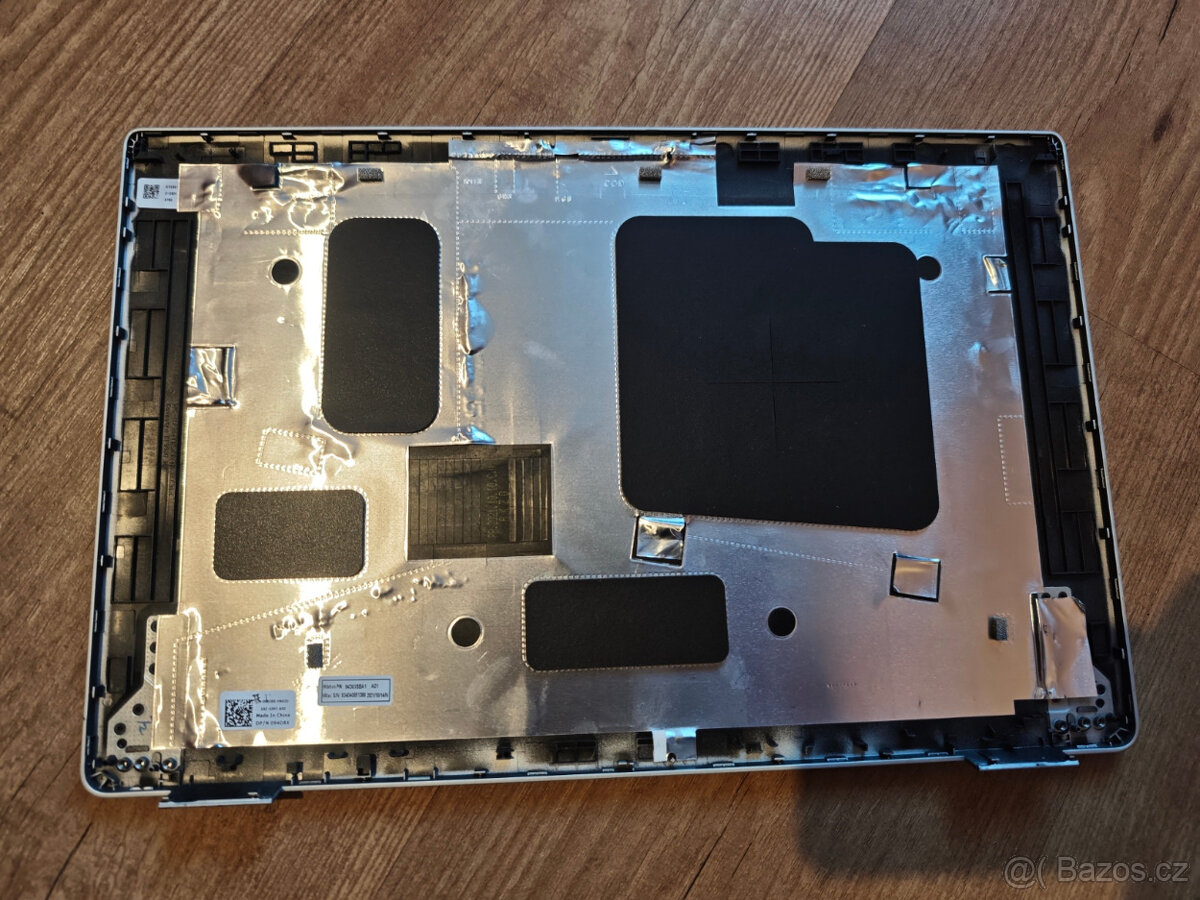 LCD víko Dell Latitude 5520 5521 Precision 3560 3561 - 6